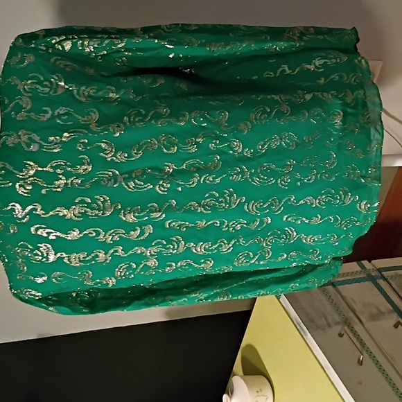 Lilly Pulitzer Blouse - Picture 2 of 4